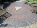 landscaping-with-intricate-stonework-patterns